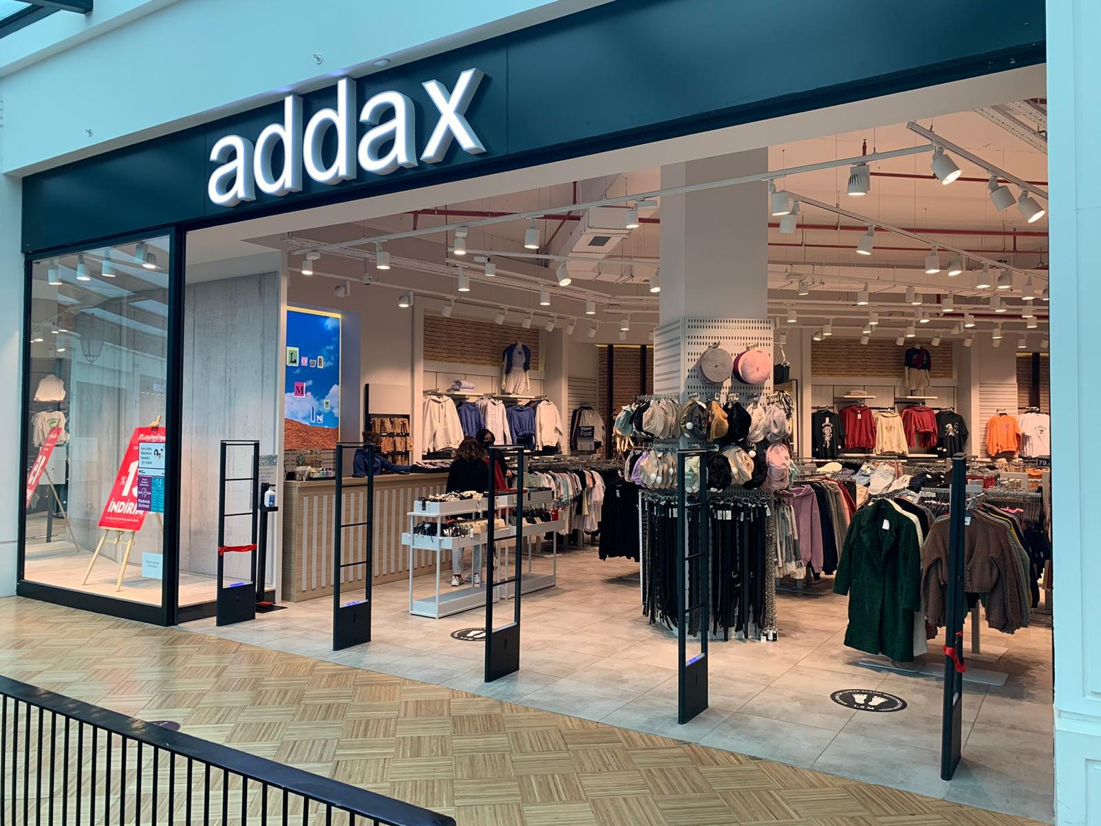 Addax - 33